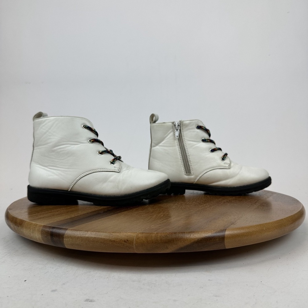 Little Kids Tucker + Tate Kenna White Faux Leather Zip Combat Boots Size 13 C